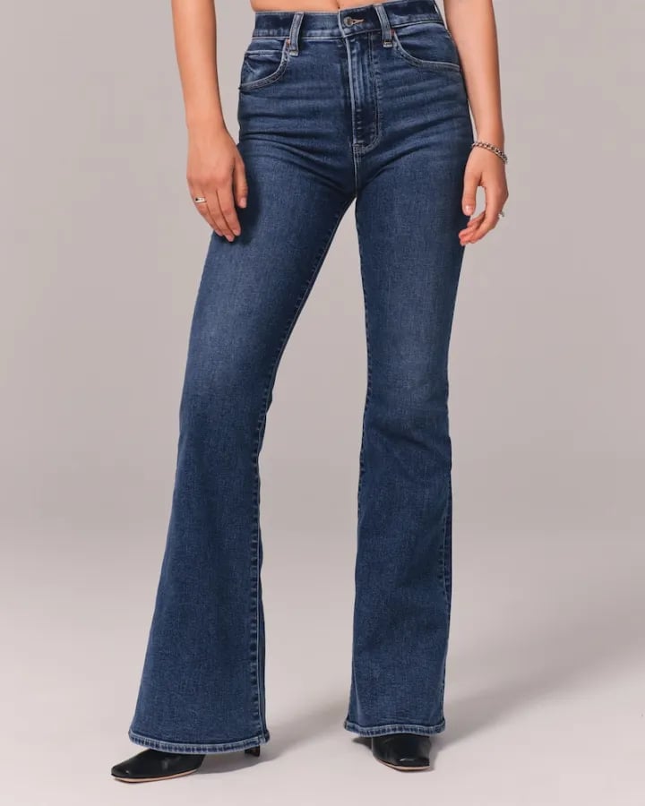 CelestialRise Ultra High Stretch Flare Jeans - Dunkelblau - S - 