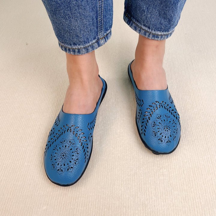 LuxeLoft - Slipper flache Schuhe - Blau - 35 - 