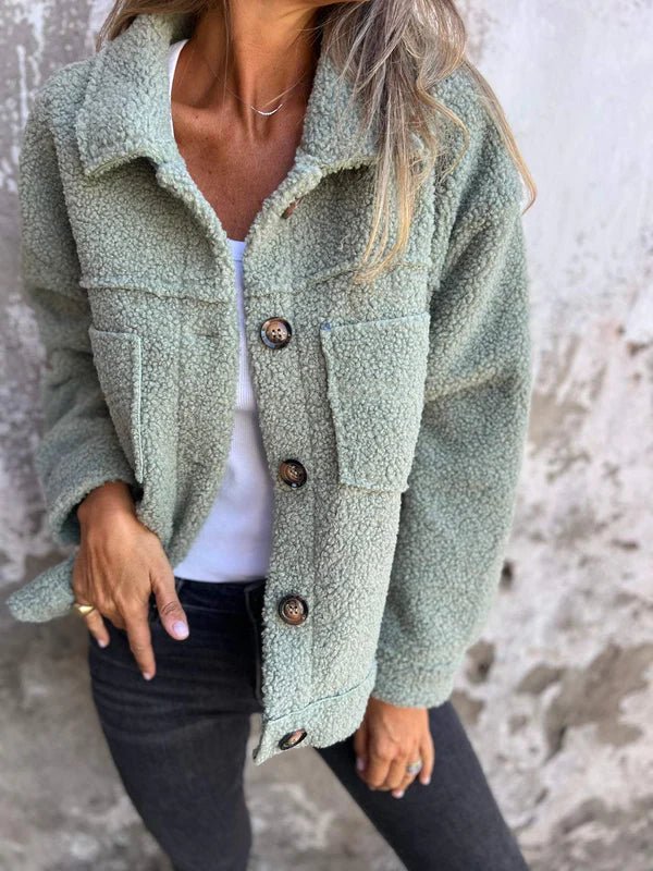 Priska - Kurze Wolljacke mit Revers - Grün - S - 