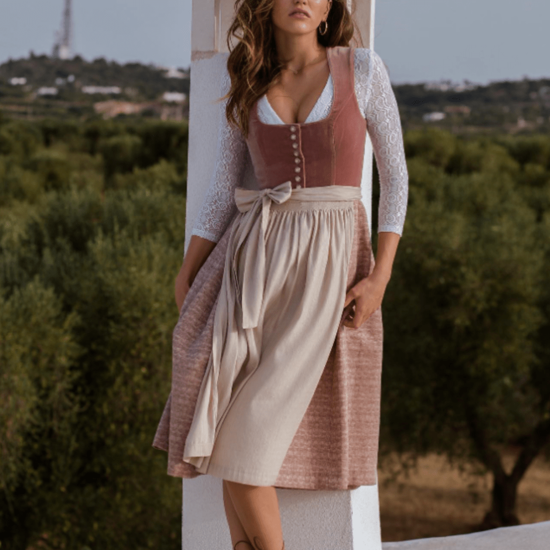 Romina - Trachtenkleid mit quadratischem Ausschnitt in Midi - Länge - Dresses - Temala